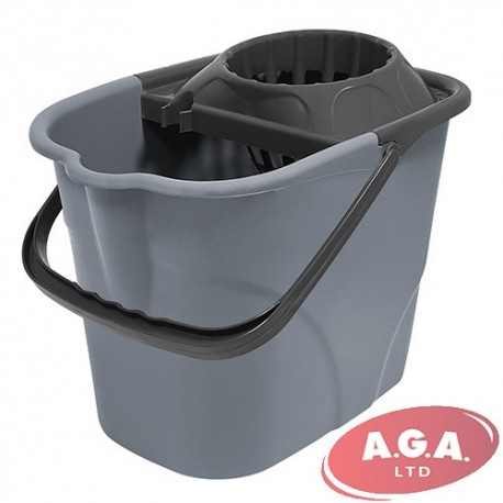 Bucket with strainer 15L