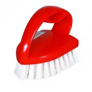 Birste ar rokturi, plastmasas